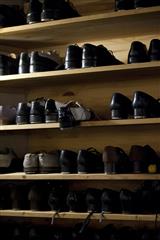 chaussures sur étagere